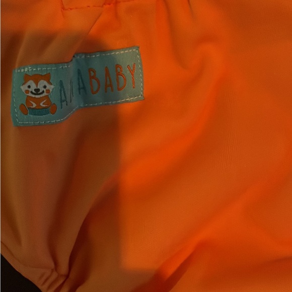 Giant lot of Gently used cloth diapers. 15. Inludes outers and inners. - Picture 4 of 7